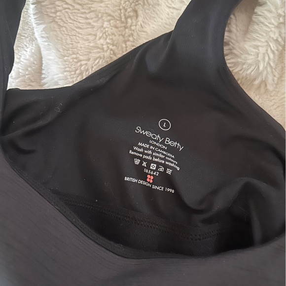 Sweaty Betty Black Tank Top with Racerback Design, lined. Size L. So flattering! - Picture 3 of 7